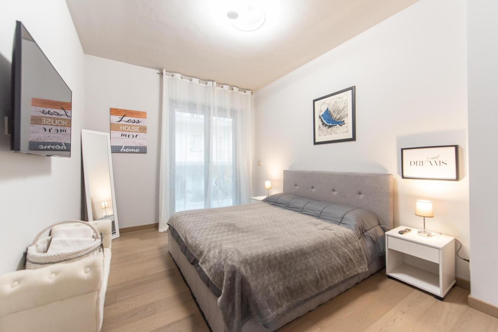 Elegante Bilocale-centro Torino-free Wifi Apartamento *